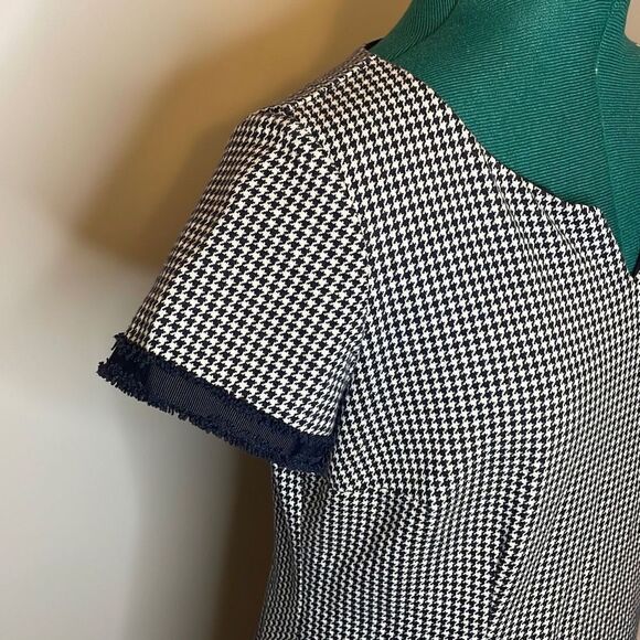 Talbots Houndstooth Sheath Dress Navy Blue and White Dress with pockets Size 6 - Picture 2 of 10